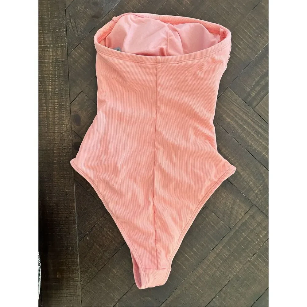🌸 Shade & Shore Coral Pink Strapless Ribbed One Piece Swimsuit Size XS New